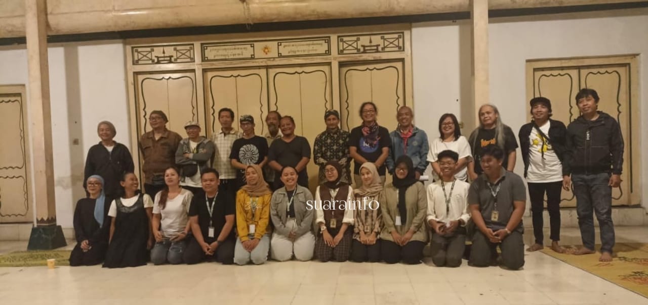 Taman Sesaji Nusantara “Sengkalan dan Rupa” Membaca Waktu dari Ndalem Pujo Kusuman