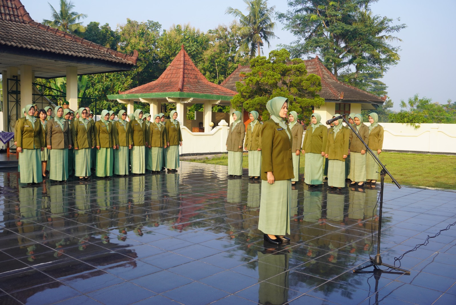 Persit Kartika Chandra Kirana Gelar Ziarah di TMP Giripeni Wates