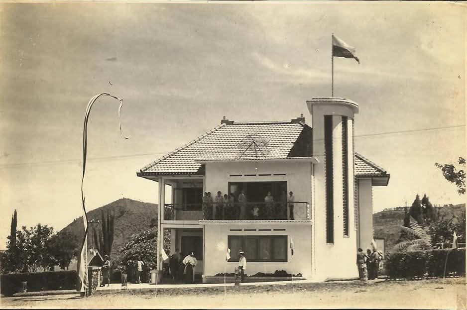 Villa Mangkoenegaran Tawangmangu’Bersejarah di Lereng Lawu