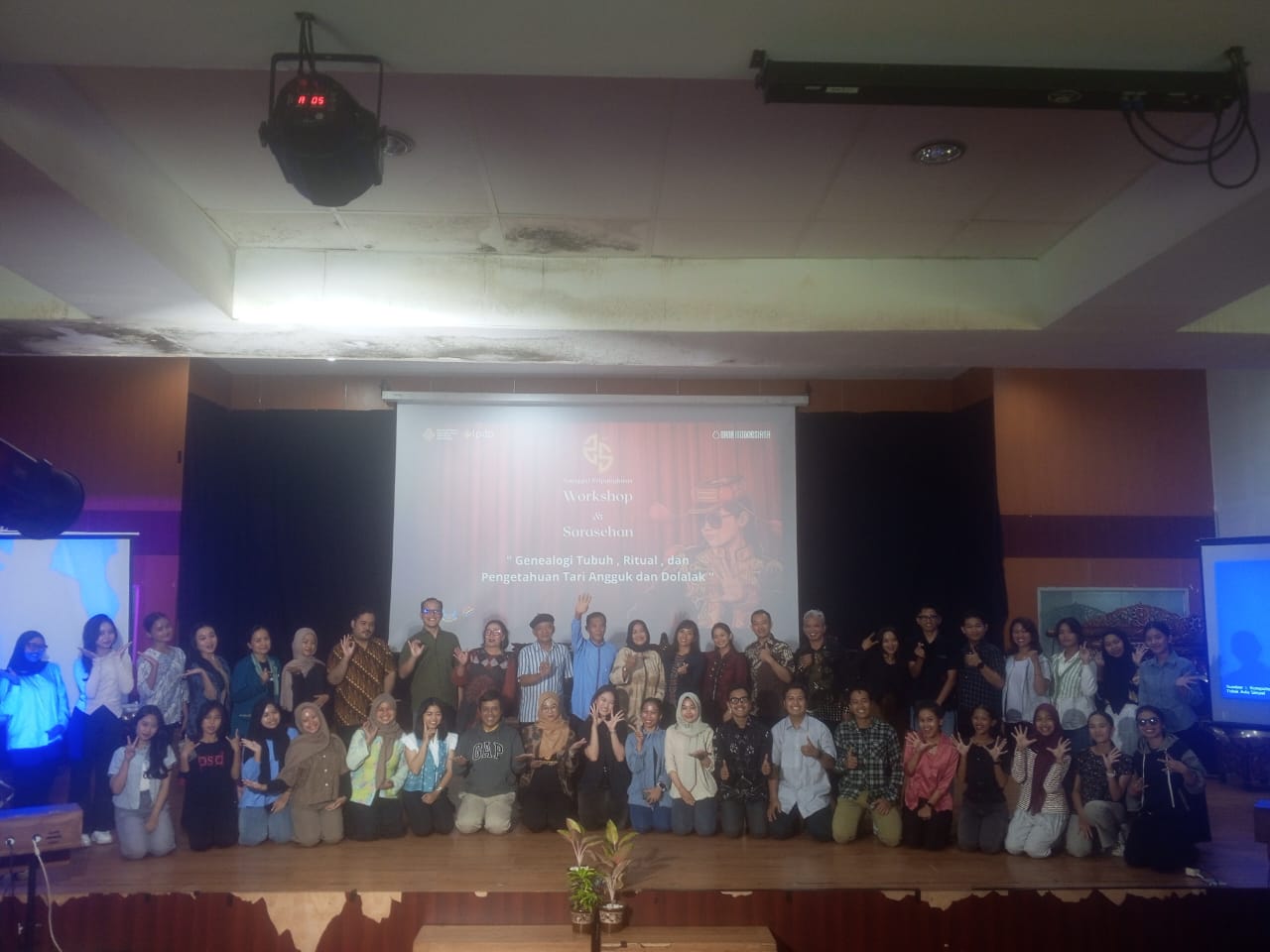 Sarasehan dan Workshop’Sri Puryanti Dorong Seni Anak Disabilitas