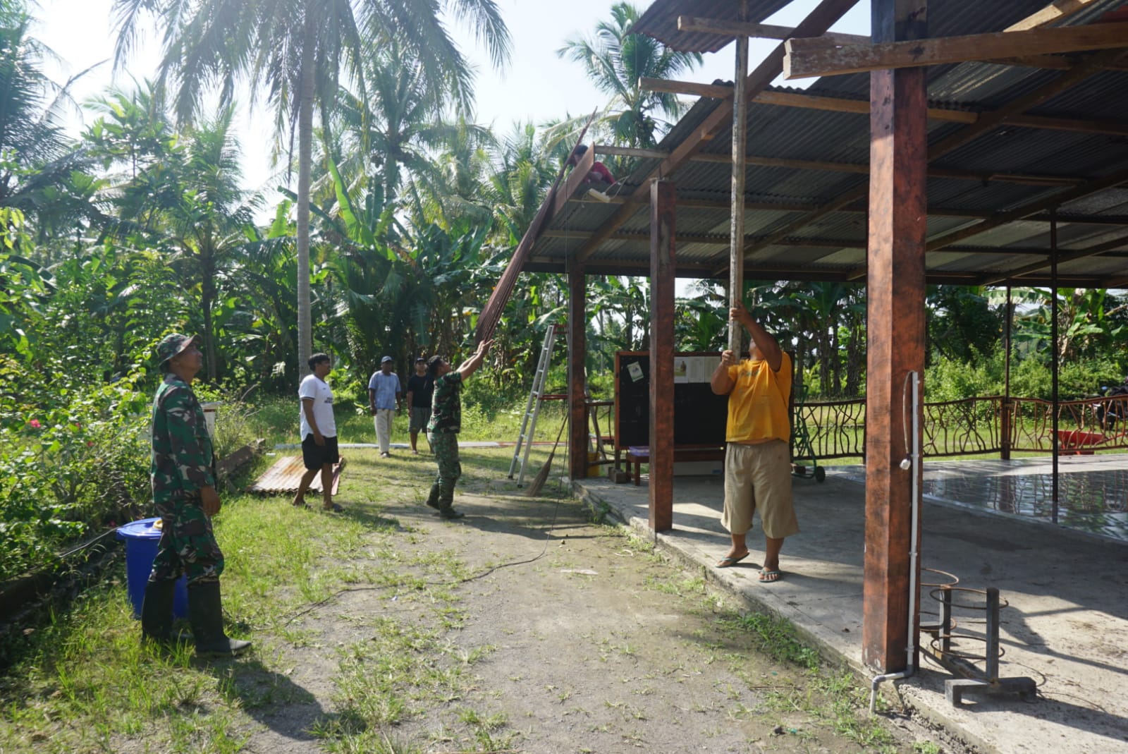 Pembongkaran Teras Masjid Baiturrahman Kulon Progo’ TMMD