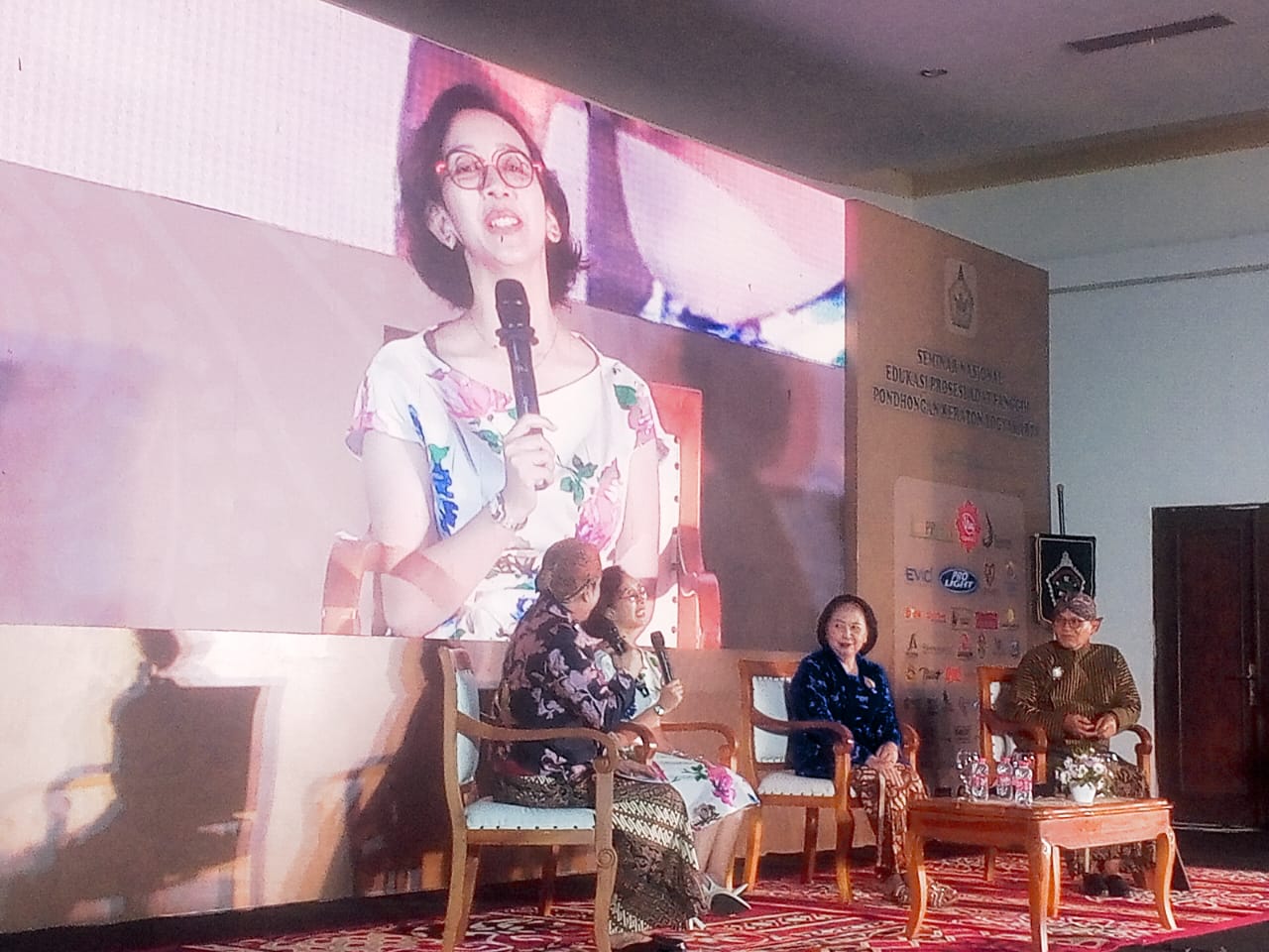 Seminar Panggih Podongan Perkuat Budaya Keraton Jogja