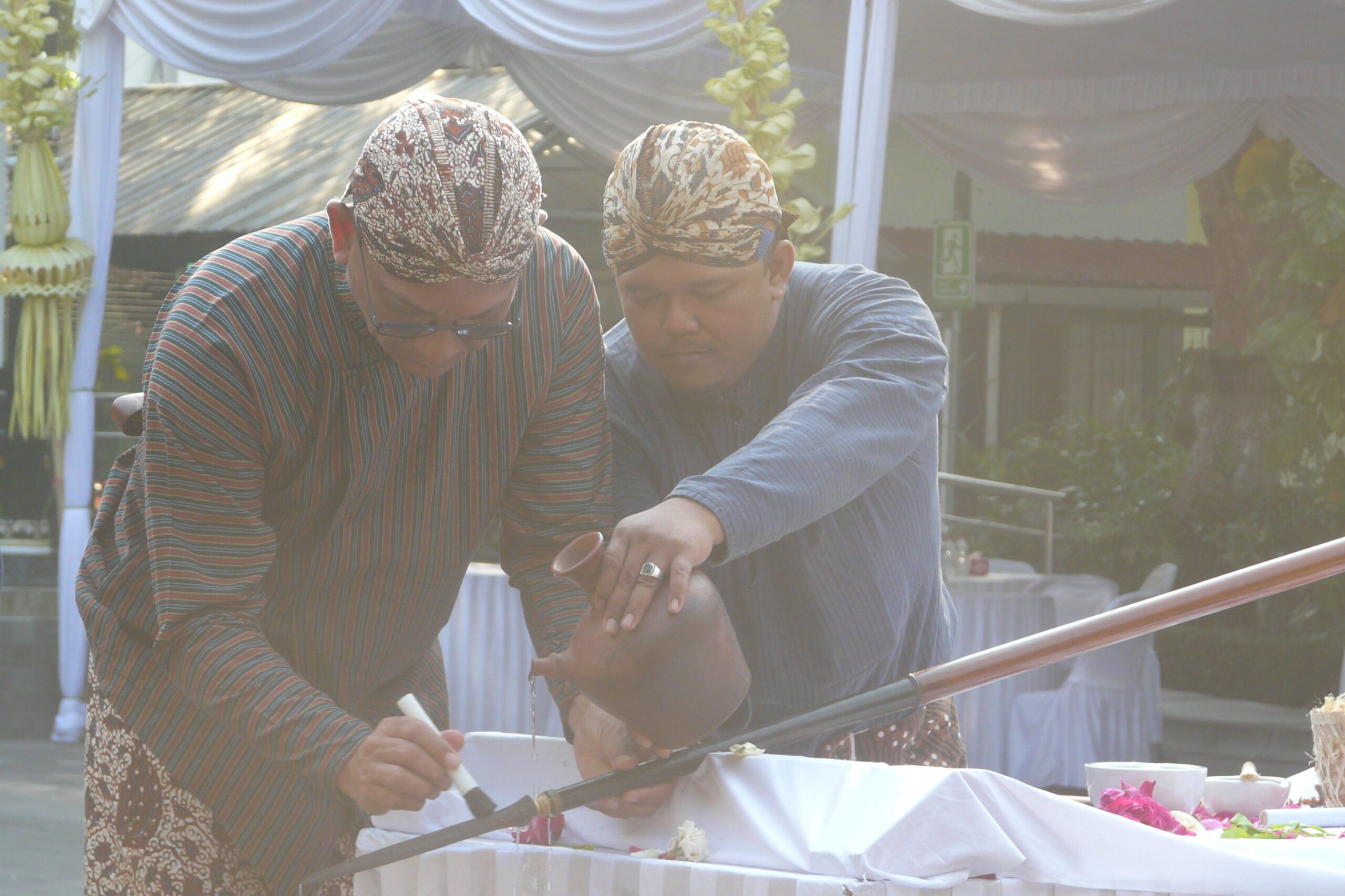Wawali Yogyakarta Pimpin Jamasan Tombak Kyai Wijaya Mukti