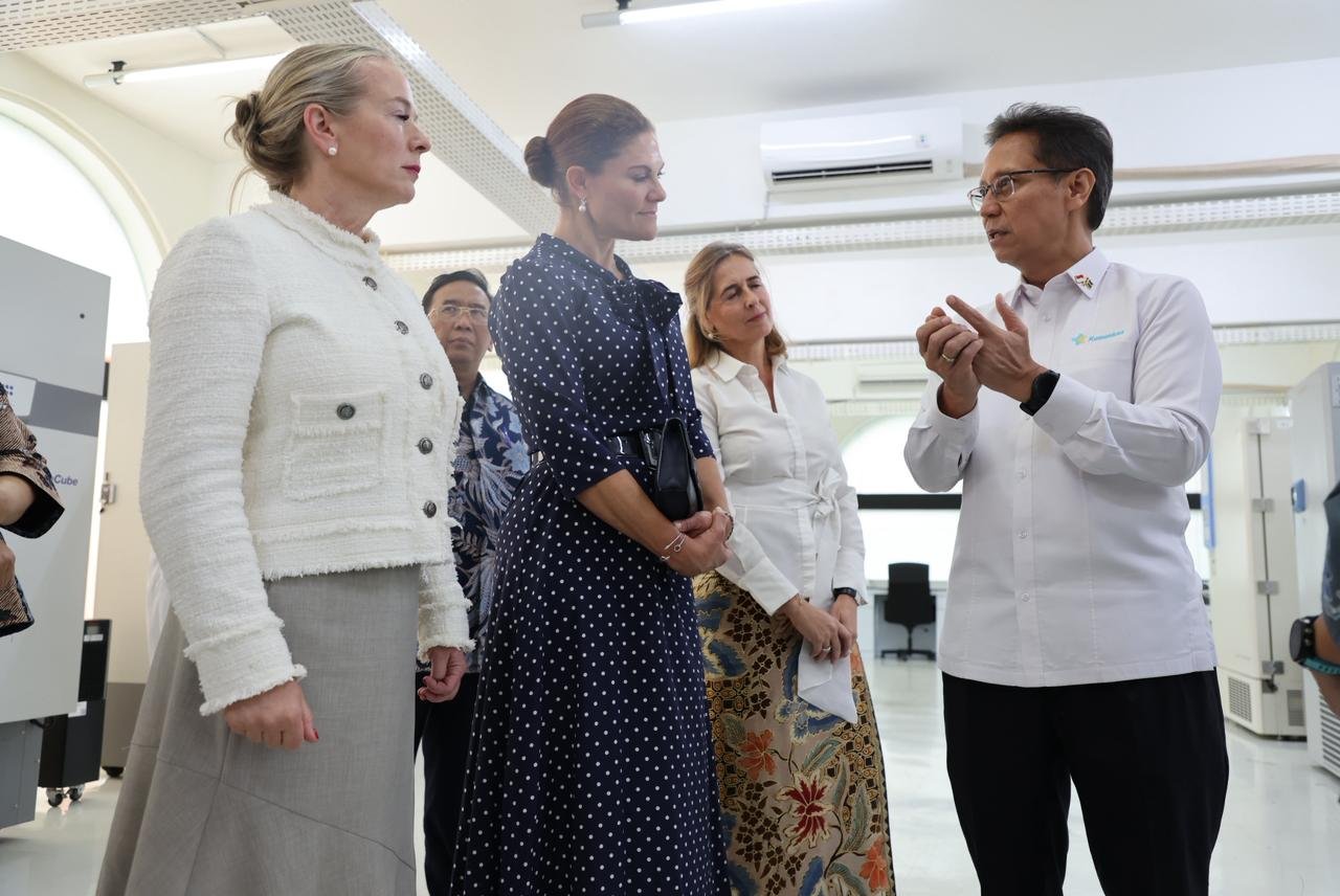 Putri Mahkota Victoria Kunjungi Pusat Genomik Indonesia
