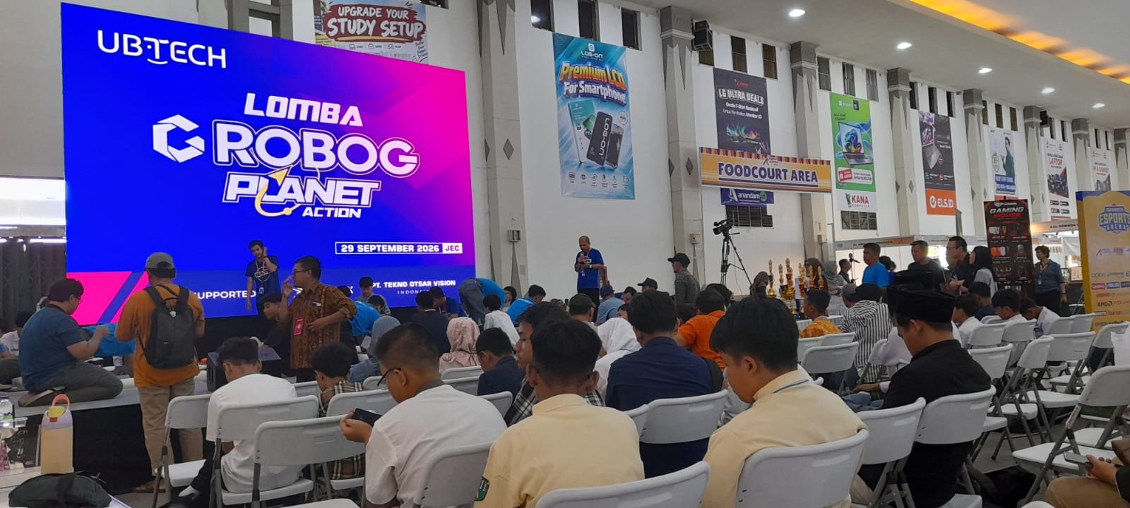 Yogyakomtek 2026: Display AI dan Robot Edukasi