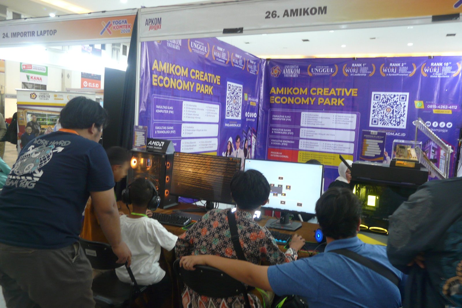 AMIKOM Pamerkan Karya Mahasiswa di Yogyakomtek 2026