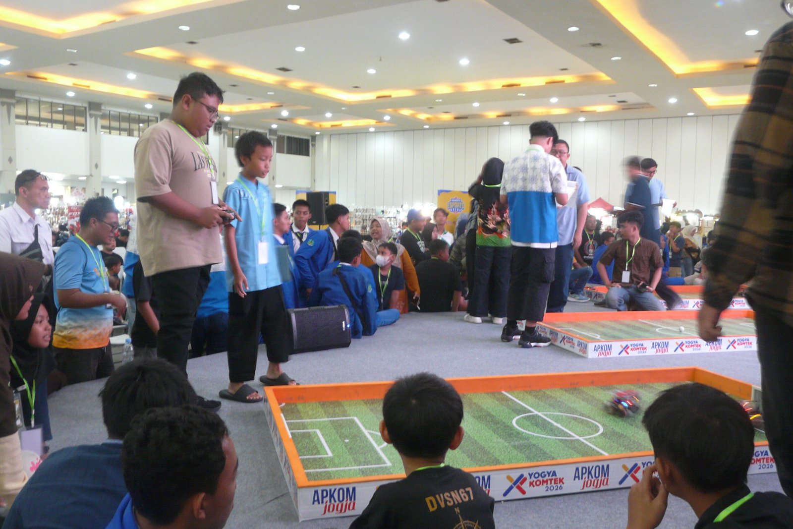 84 Tim Robot Soccer Junior Berlaga di Yogyakomtek 2026  JEC