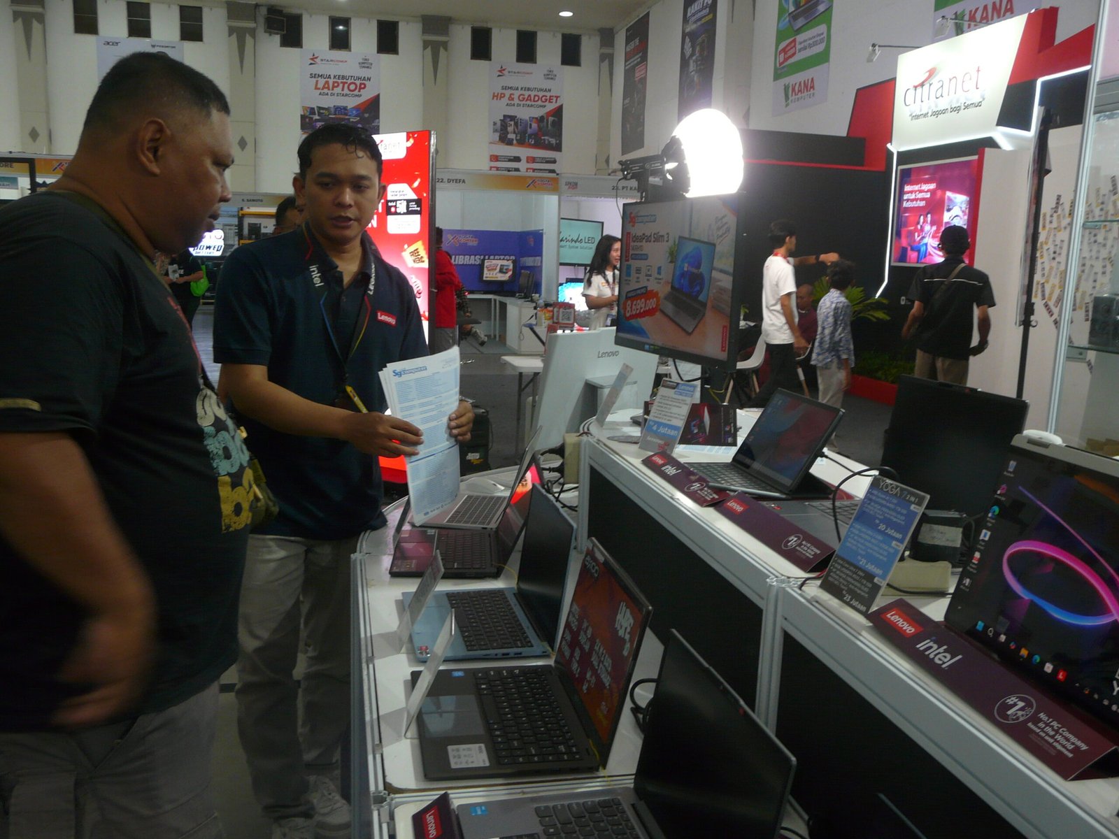 Lenovo Jogja Dorong Inovasi Laptop, Tablet di Yogyakomtek 2026